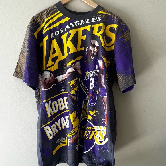 Kobe Bryant AOP Shirt - Picture 2 of 2